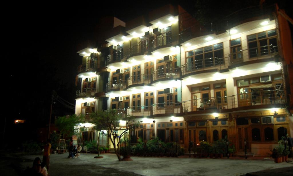 Hotel New Aditya Haridvár Kültér fotó
